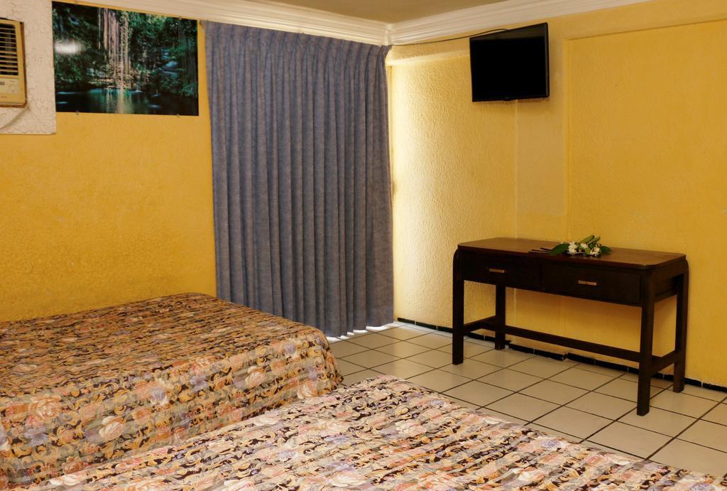 Hotel Suites Elia Noemi Mérida Exteriér fotografie